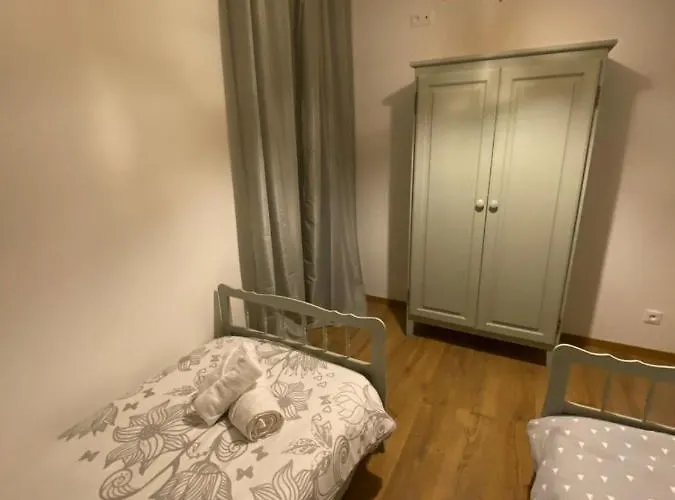 Les Perles Du 3* Tombeboeuf